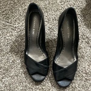 Gianni Bini Black Heels Size 5.5W